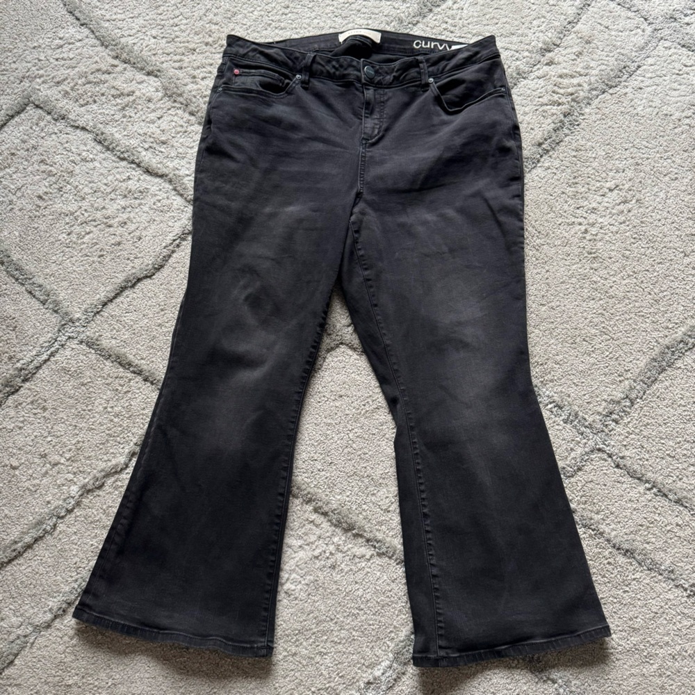 Slink Jeans black curvy crop flare mid rise size 18